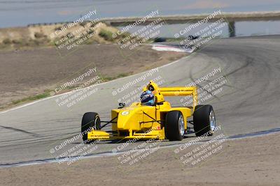 media/Jun-05-2022-CalClub SCCA (Sun) [[19e9bfb4bf]]/Group 3/Race/